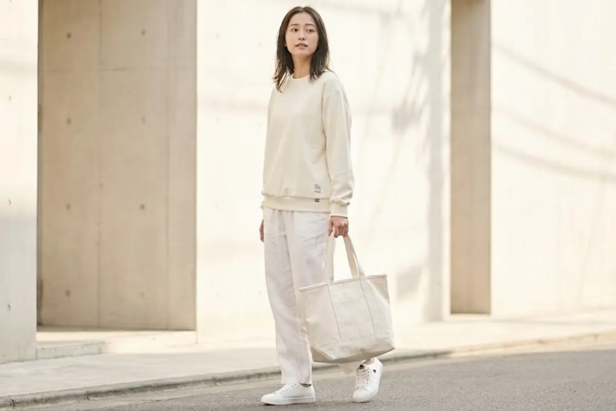 雲舞白穿搭公式 1:All White (同色系層次穿搭)